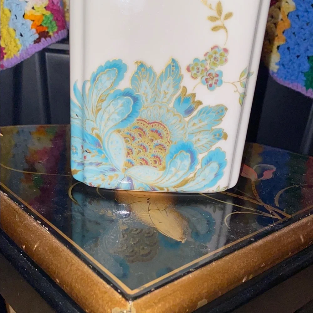 BX50 222 Fifth Eliza Spring Floral Blue fine China Porcelain Container